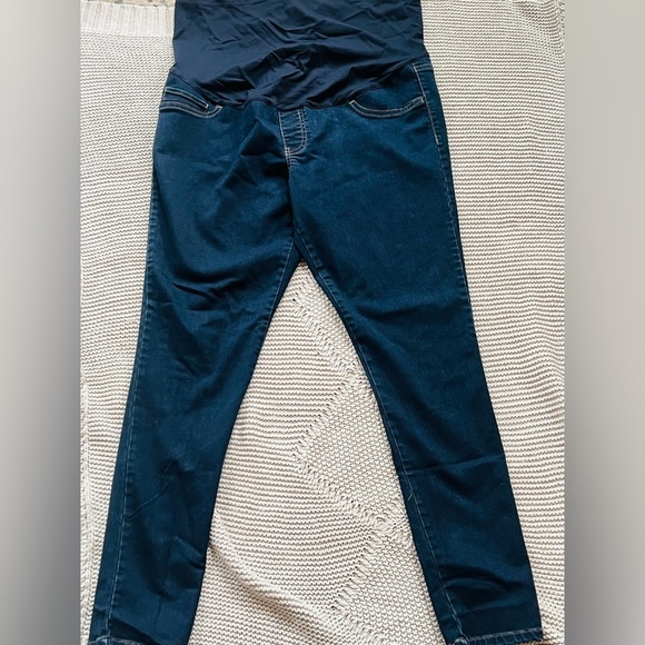 Liz Lange Denim - Maternity straight leg jeans from Liz Lange size 12/14